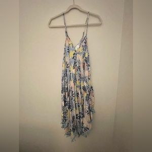 Beachy dress | tropical floral dress